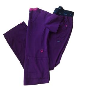 Koi Lite Cargo Bottoms & Carharrt Force Cross Flex Top